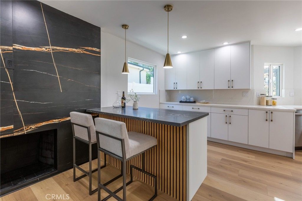 Image 15 of property listing at 17008 Tennyson, Granada Hills, CA 91344