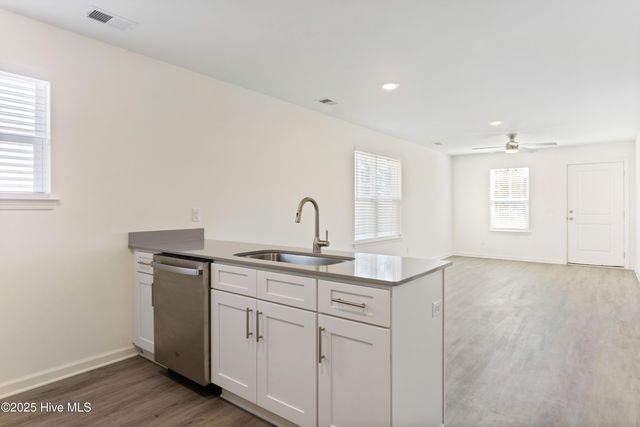 710 Taylor Street B, Wilmington, NC 28401