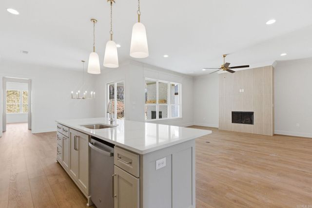 67 Mountain Brook Road, Little Rock, AR 72223