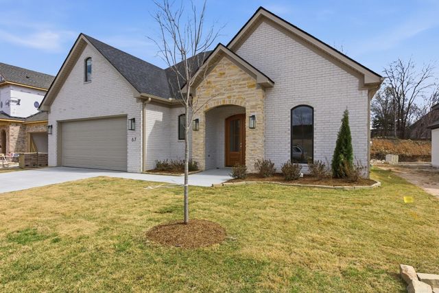 67 Mountain Brook Road, Little Rock, AR 72223