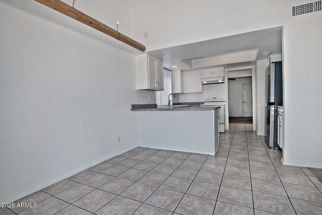 1807 N VENTURA Lane, Tempe, AZ 85288
