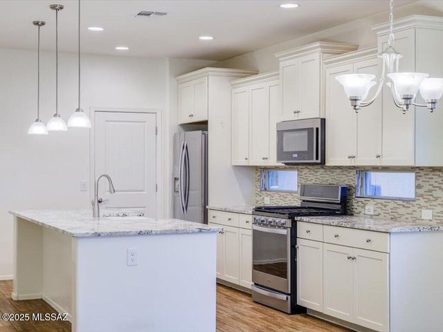 14261 E Via Cerro Del Molino, Vail, AZ 85641