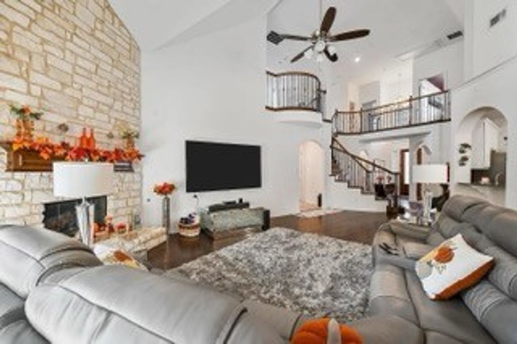 416 Shadow Creek Drive, Desoto, TX 75115 — photo 2