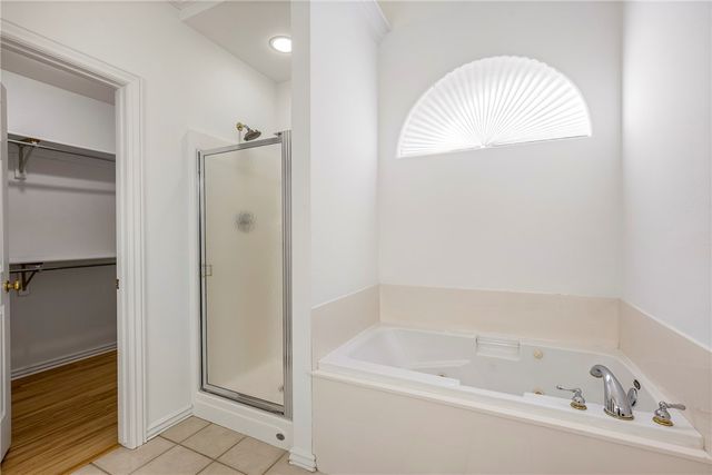 4205 W Worthington Drive, Rogers, AR 72758