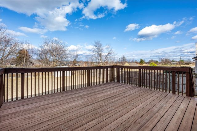 4205 W Worthington Drive, Rogers, AR 72758