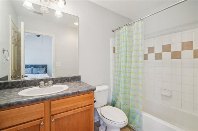 2147 Del Lago Circle 12, Kennesaw, GA 30152