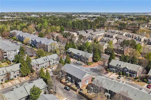 2147 Del Lago Circle 12, Kennesaw, GA 30152