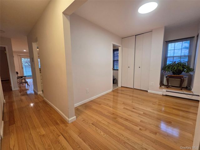 207-25 Darren Drive 1802, Bayside, NY 11360