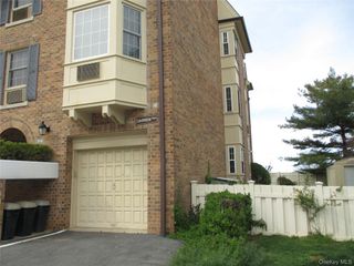 207-25 Darren Drive 1802, Bayside, NY 11360