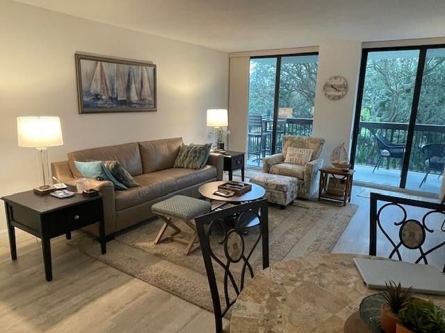 2900 NE 14th Street Causeway 305, Pompano Beach, FL 33062