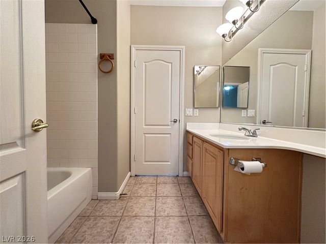10661 Blue Nile Court, Las Vegas, NV 89144