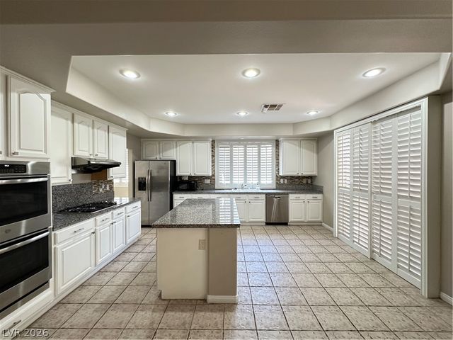 10661 Blue Nile Court, Las Vegas, NV 89144