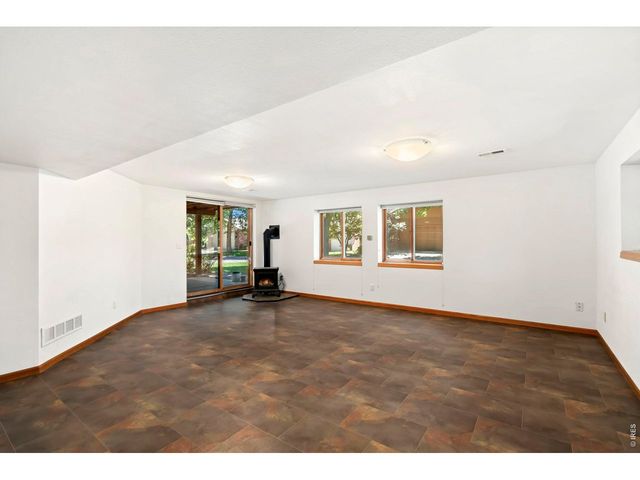 2037 Adriel Dr, Fort Collins, CO 80524