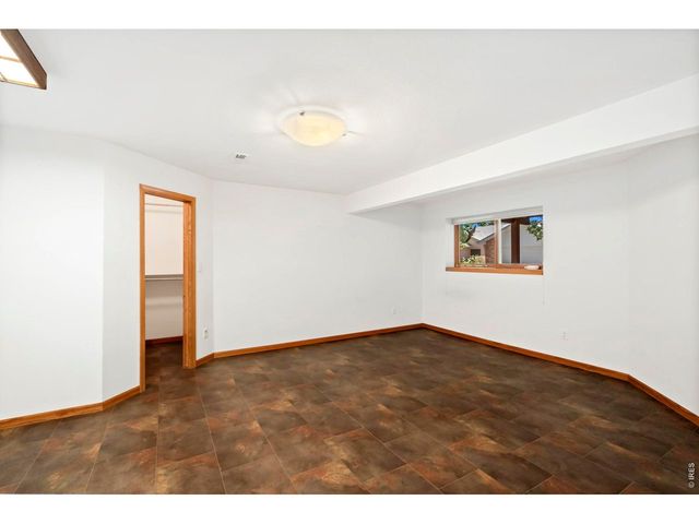 2037 Adriel Dr, Fort Collins, CO 80524