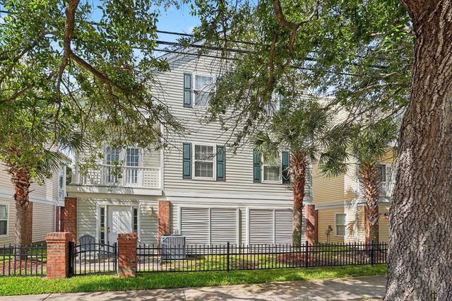20 Palmas Dr., Surfside Beach, SC 29575