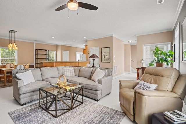 20 Palmas Dr., Surfside Beach, SC 29575