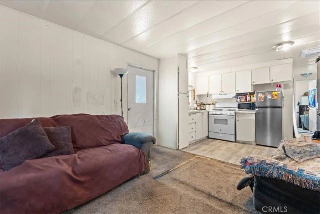 716 N Grand ave I-5, Covina, CA 91724