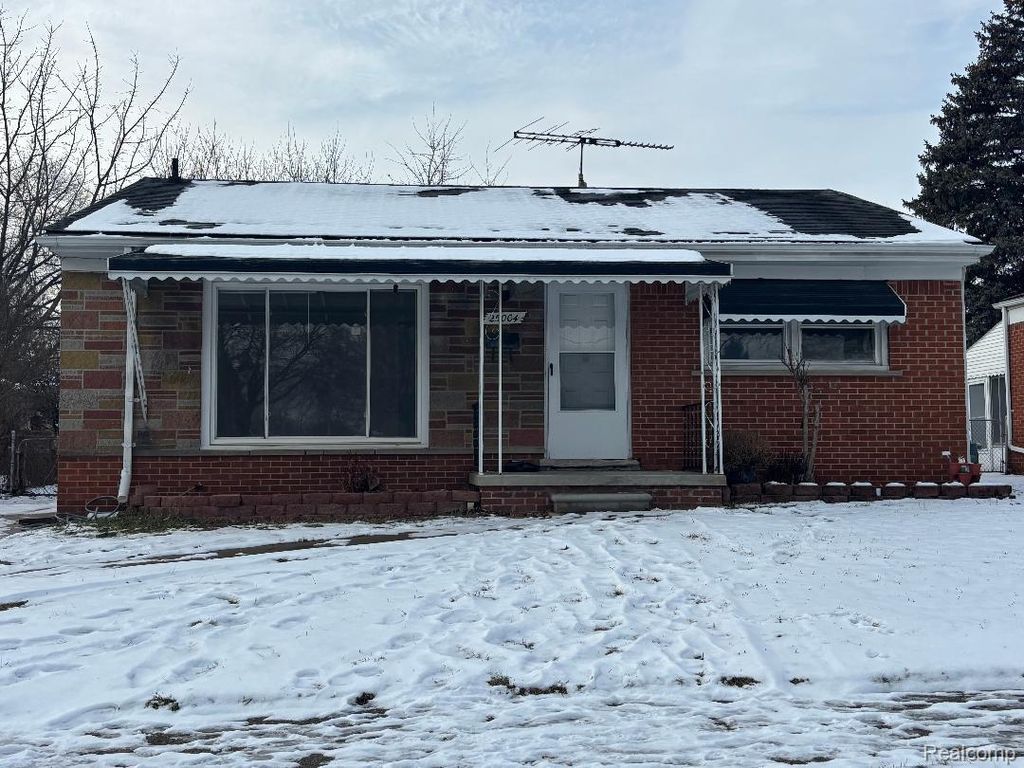25004 Powers Avenue, Dearborn Heights, MI 48125