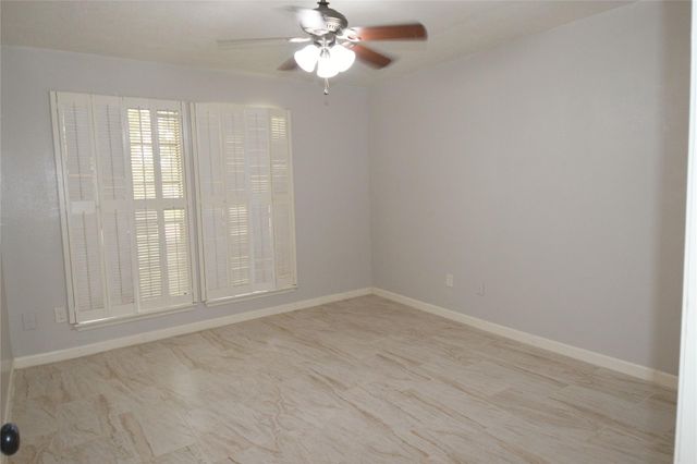 15418 La Paloma Drive, Houston, TX 77083