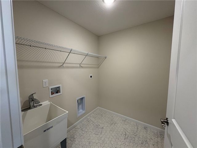 52 Chestnut Street, Springboro, OH 45066
