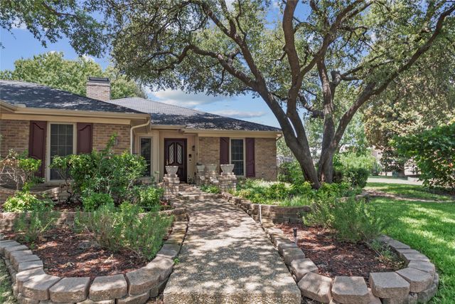 3233 Chimneyrock Drive, Plano, TX 75023