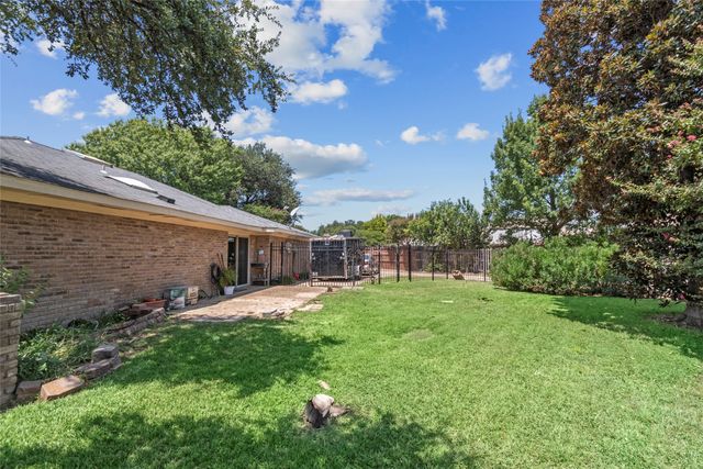 3233 Chimneyrock Drive, Plano, TX 75023
