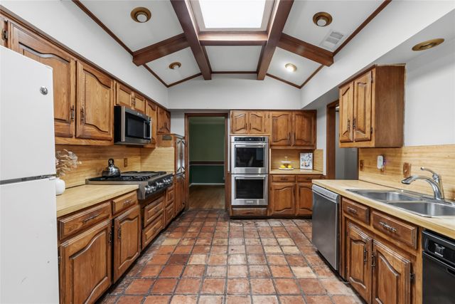 3233 Chimneyrock Drive, Plano, TX 75023