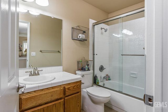 18571 Glenview Court, Tehachapi, CA 93561