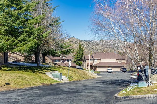 18571 Glenview Court, Tehachapi, CA 93561