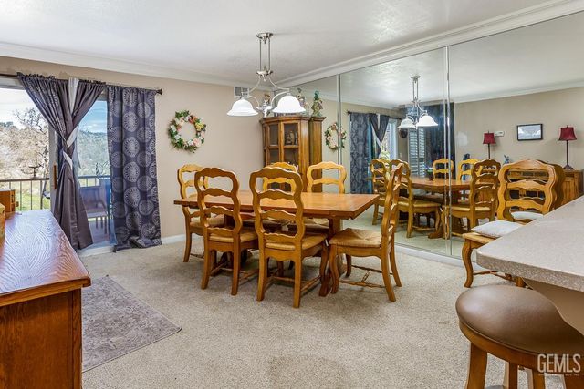18571 Glenview Court, Tehachapi, CA 93561