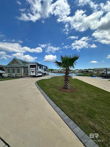 12434 Gateway Drive, Elberta, AL 36567