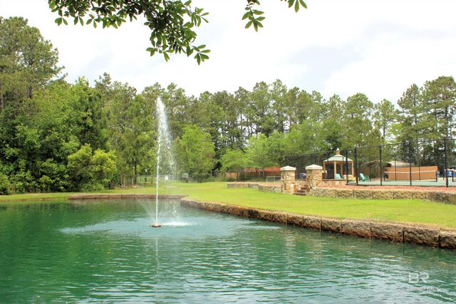 12434 Gateway Drive, Elberta, AL 36567