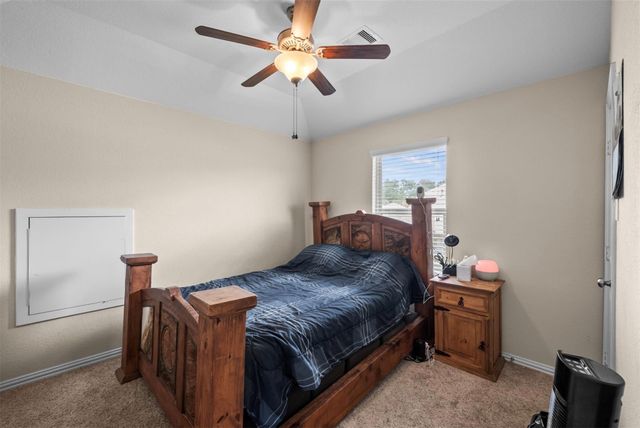 2245 Maple Point Dr N Drive, Conroe, TX 77301