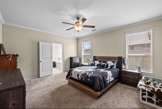 2245 Maple Point Dr N Drive, Conroe, TX 77301