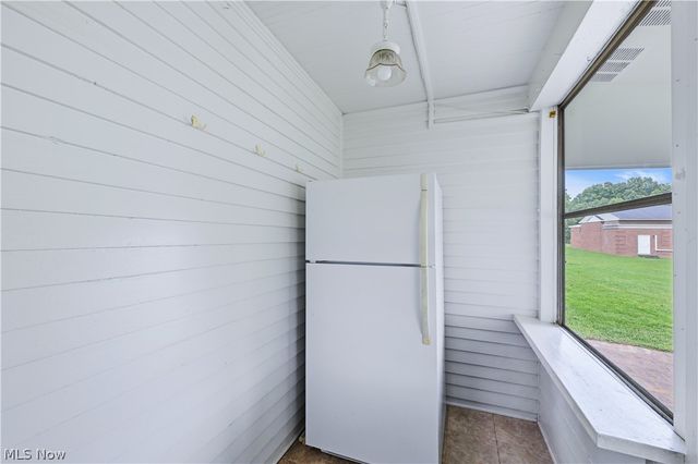 816 Churchill Road, Girard, OH 44420