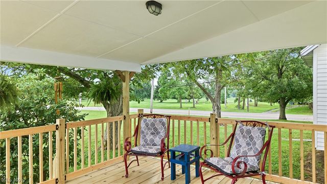 816 Churchill Road, Girard, OH 44420