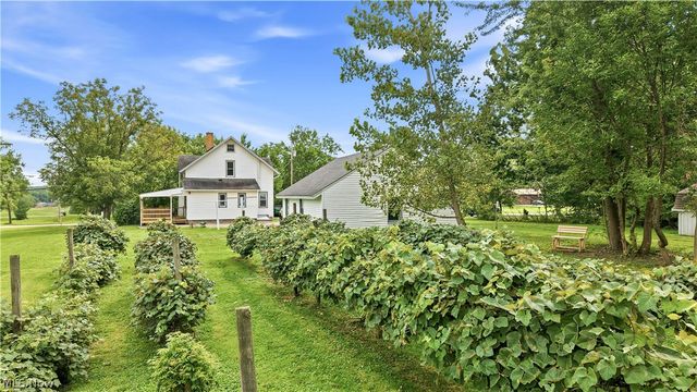 816 Churchill Road, Girard, OH 44420