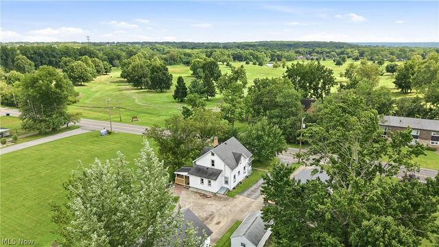 816 Churchill Road, Girard, OH 44420