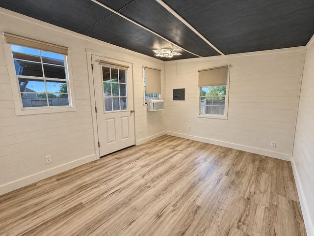 3502 Pentland Downs Street, Pearland, TX 77584