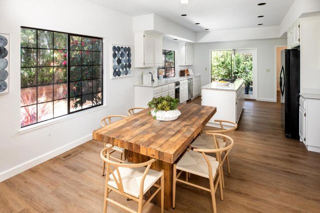 11 Fairway Place, Half Moon Bay, CA 94019