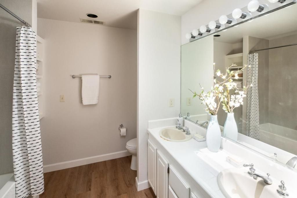 Image 19 of property listing at 11 Fairway Place, Half Moon Bay, CA 94019