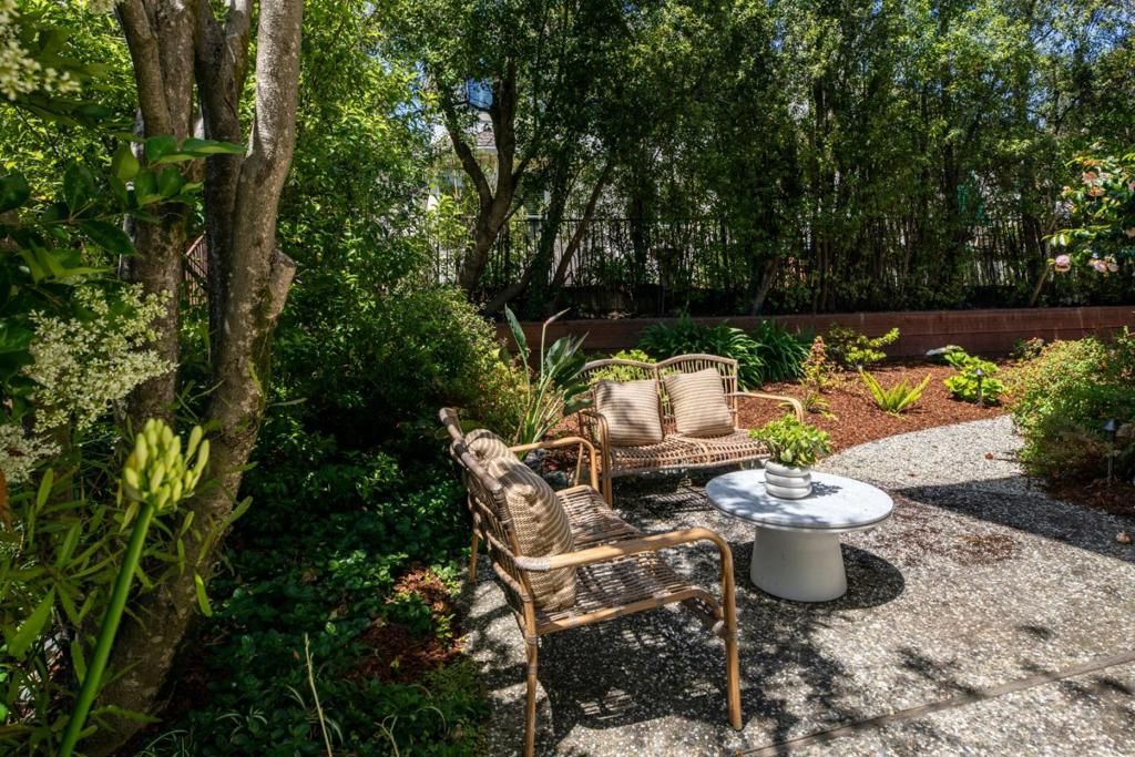 Image 30 of property listing at 11 Fairway Place, Half Moon Bay, CA 94019