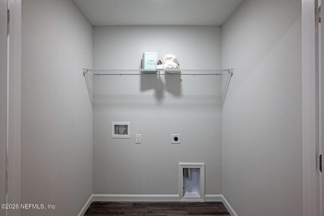 426 SAGO Avenue, Jacksonville, FL 32218