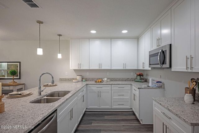 426 SAGO Avenue, Jacksonville, FL 32218