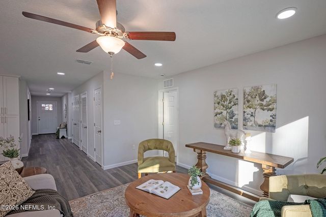 426 SAGO Avenue, Jacksonville, FL 32218