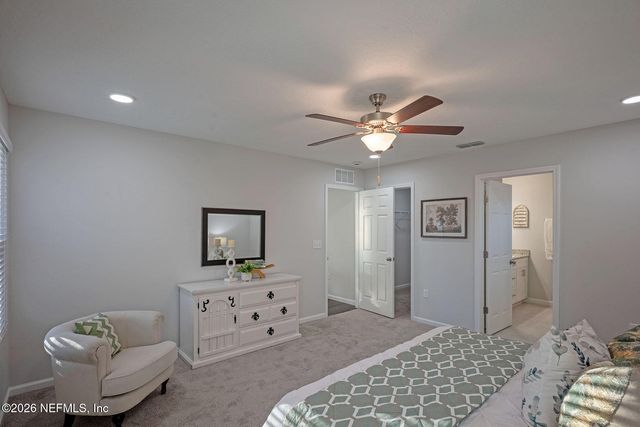 426 SAGO Avenue, Jacksonville, FL 32218