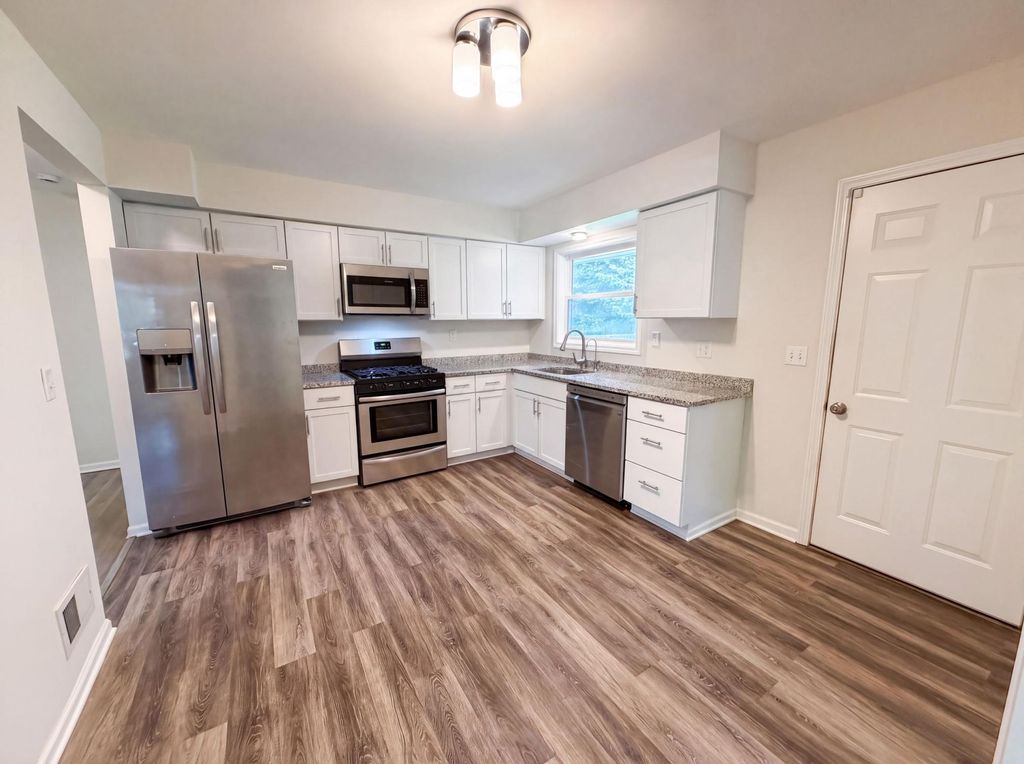 4423 Tyler Street NE, Columbia Heights, MN 55421 — photo 2