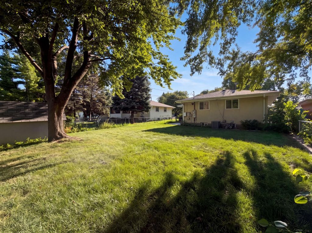 4423 Tyler Street NE, Columbia Heights, MN 55421 — photo 5
