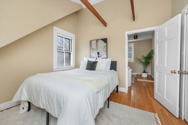 29 Sacramento St 2, Cambridge, MA 02138