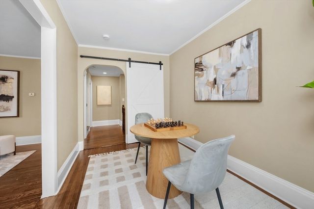 29 Sacramento St 2, Cambridge, MA 02138
